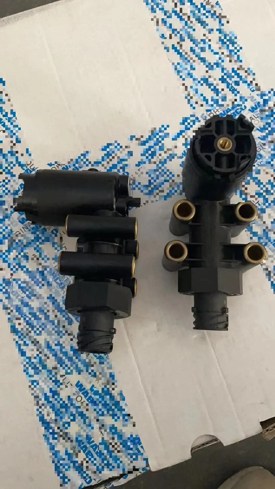 Original 4410500110Height valve