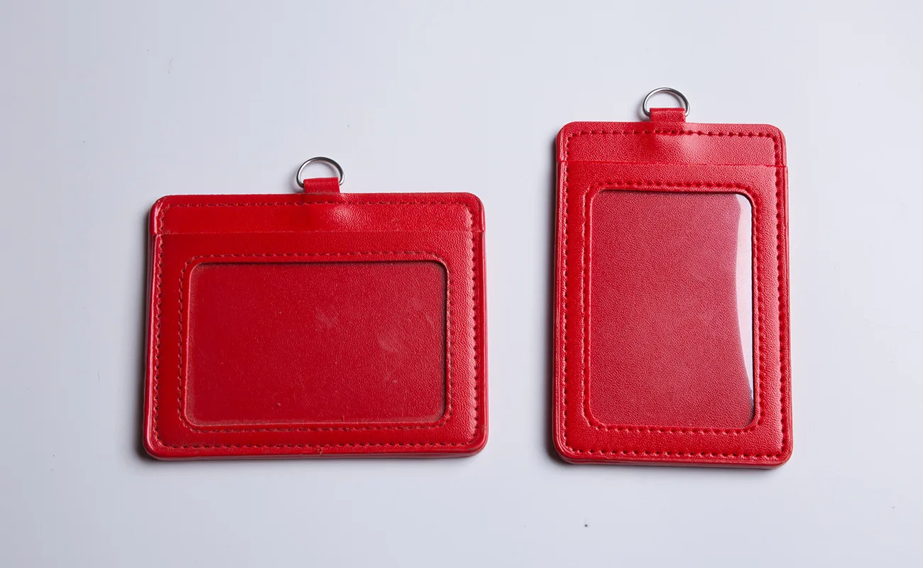 Correa de cuero Pu para soporte de insignias, cordón retráctil, etiqueta de trabajo de oficina Horizontal, Protector de tarjeta de crédito para