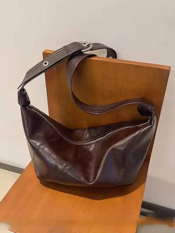 

Retro Lazy Sle Soft Leather Oil Wax Dumpling Bag Large Capaci Commuter Single oulder Slant Cross Bag Briti Sle