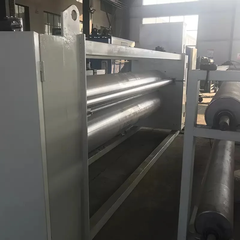 Pressa automatica per calendario a caldo 3 rulli di ferro per tessuti e tessuti non tessuti Macchina per stirare a caldo a 3 rulli