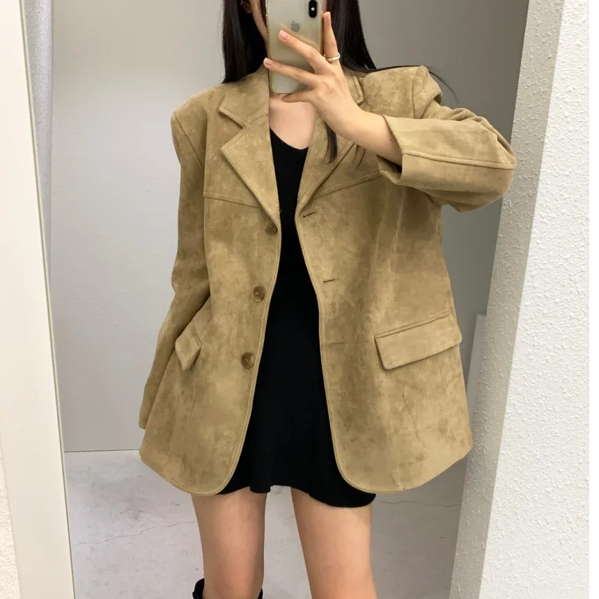 

Шикарная женская кожаная куртка, осенне-зимний американский ретро-модный бархатный топ кофейного цвета из кожи оленя, пальто с длинными рукавами