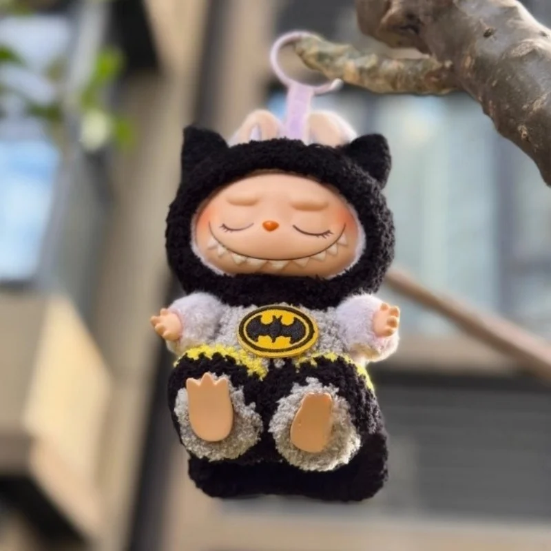 LABUBUバットマンのコスライダーpopmart　新品未開封 Hot Toys Batman 1966 Labubu & Robin Yaya (The Monsters Series by