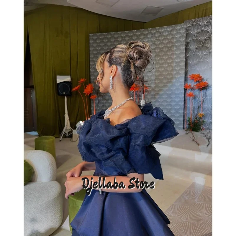 네이비 블루 새틴 이브닝 드레스 오프 숄더 A라인 프롬 가운 심플 엘레강트 아라비아 프롬 파티 드레스 맞춤 제작