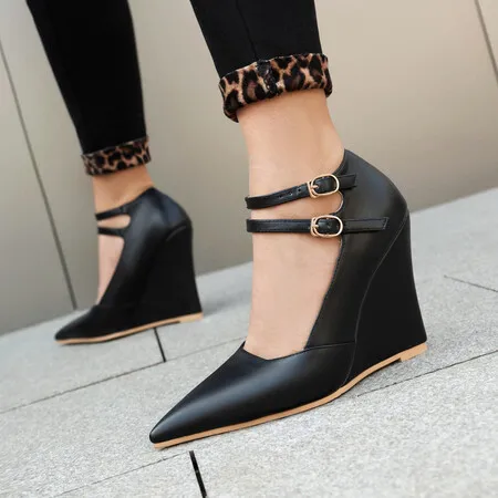 2024 Sexy Women Patent Leather Wedges Fashion Buckle Party Banquet Mary Jones Pointy Toe Shoes White Black Red