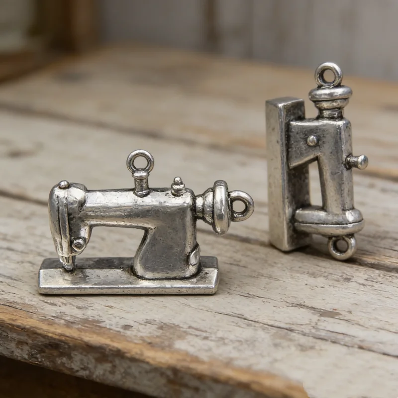 5pcs Silver Plated Retro Sewing Machine Charm Earrings Necklaces DIY Handmade Jewelry Alloy Pendants 30*16mm A346