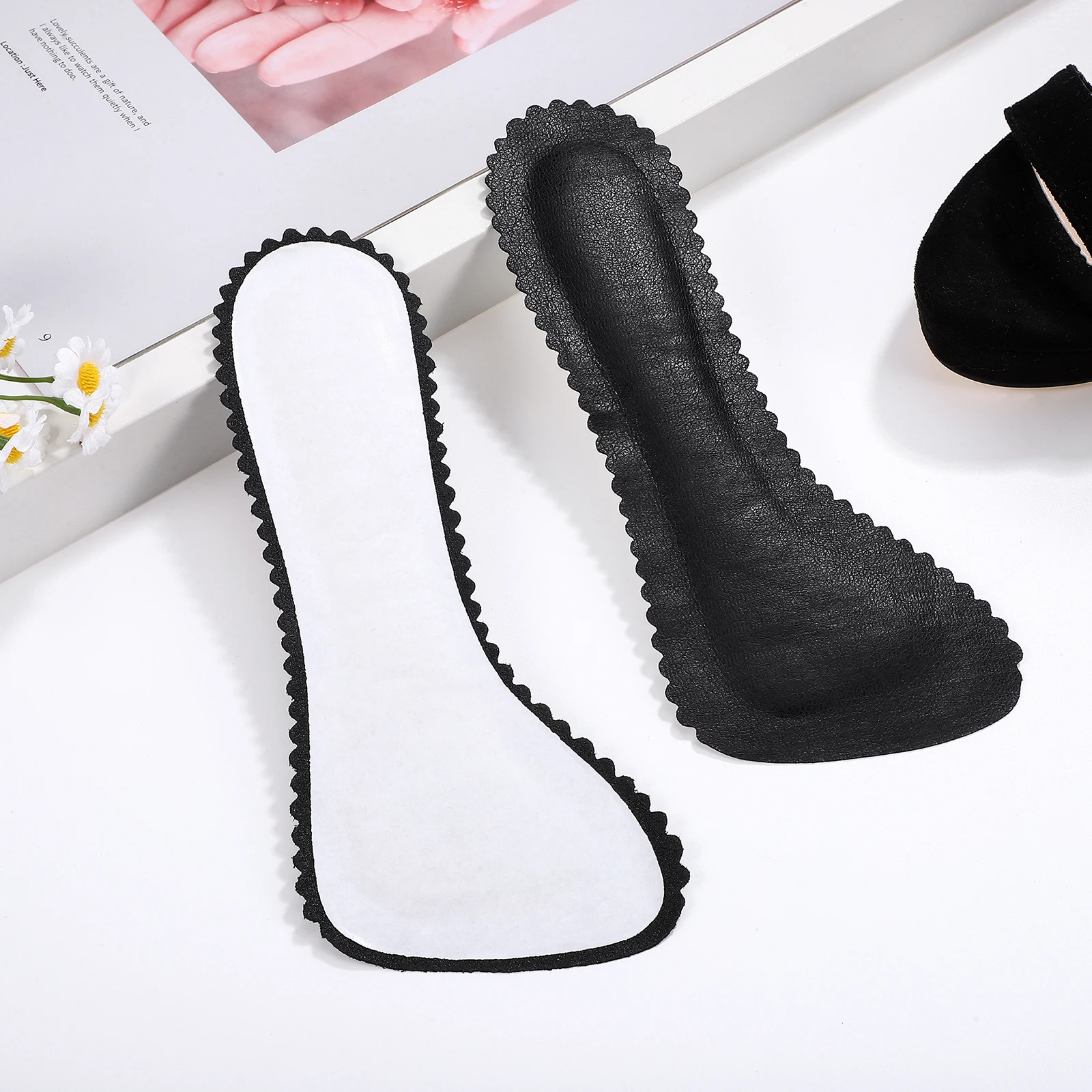 

Non-slip Stickers Daily Use Shoe Insoles Pads Clean Absorbing Sweat Latex Cushion for Heels Easy to