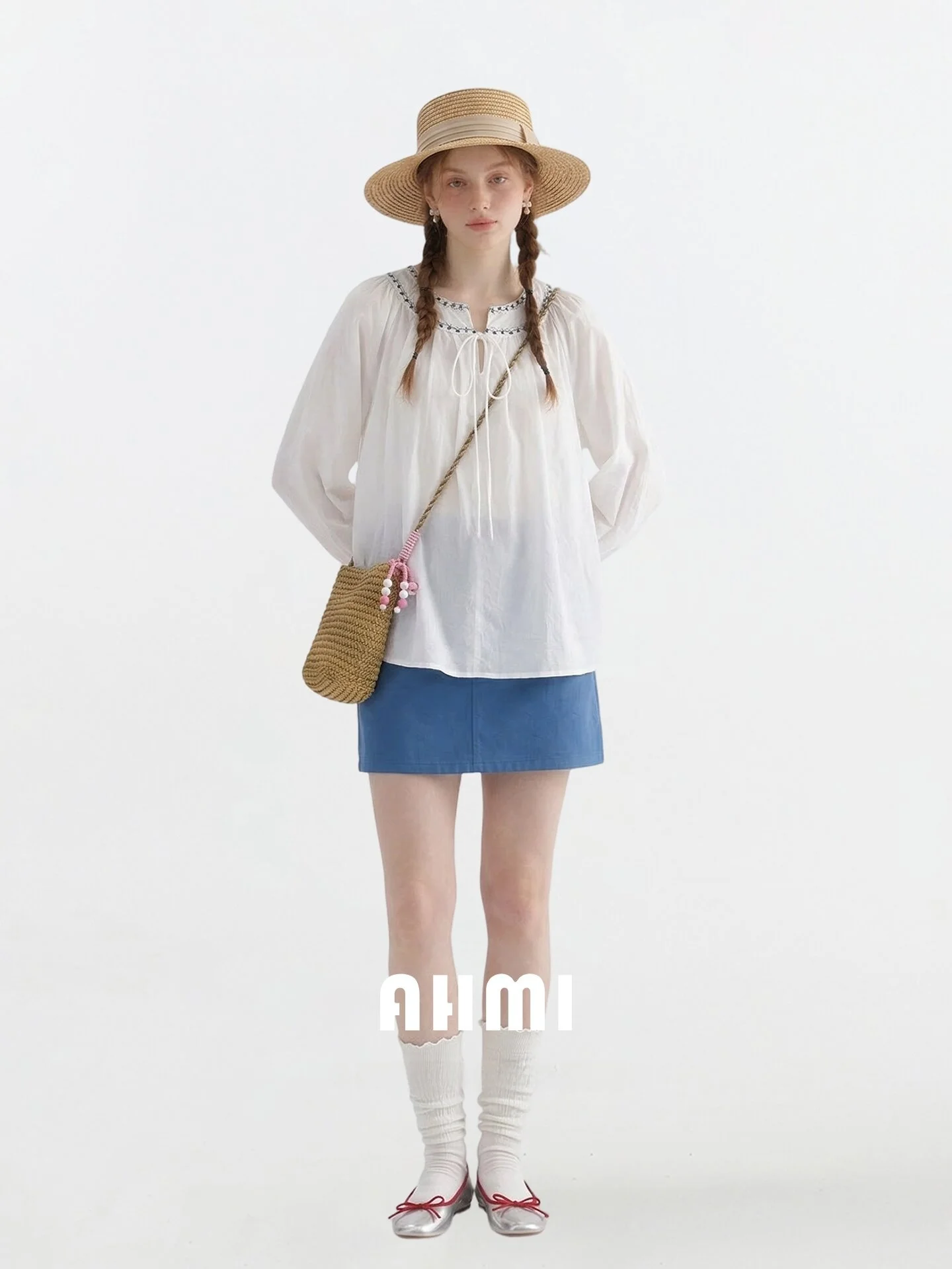 

AHMI Paris Roaming Long Sleeve Embroidered round Neck Loose Women's Shirt Spring Summer New Style Cover up Top Skin Friendly ...