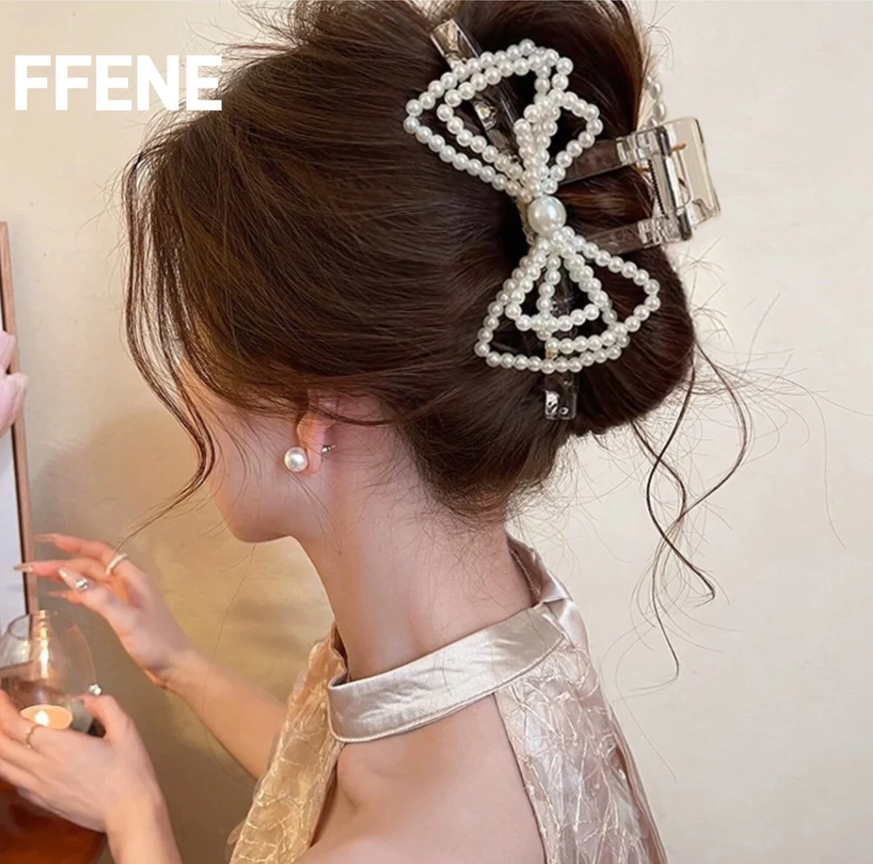 

Luxurious butterfly hair clips, suitable for women's back of the head, shark clips, high-end feeling, large hair clips and hair