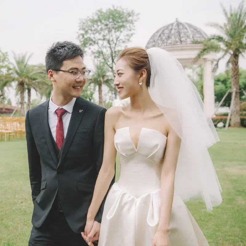 Simple White Tulle Wedding Veil with Comb - alternate angle