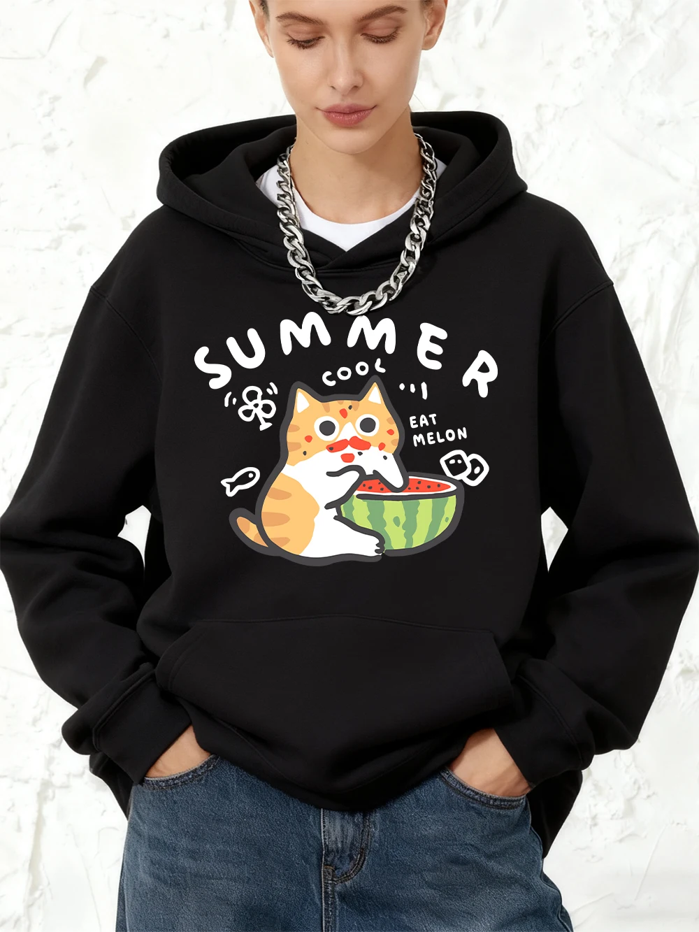 เสื้อฮู้ดผ้าฝ้ายพิมพ์ลายแมวกินแตงโมสำหรับฤดูร้อน เสื้อสเวตเชิ้ตมีกระเป๋าสำหรับผู้หญิง สไตล์สปอร์ตทรงหลวม เสื้อพูลโอเวอร์ผ้าฟลีซสำหรับฤดูหนาว เสื้อผ้าอุ่น