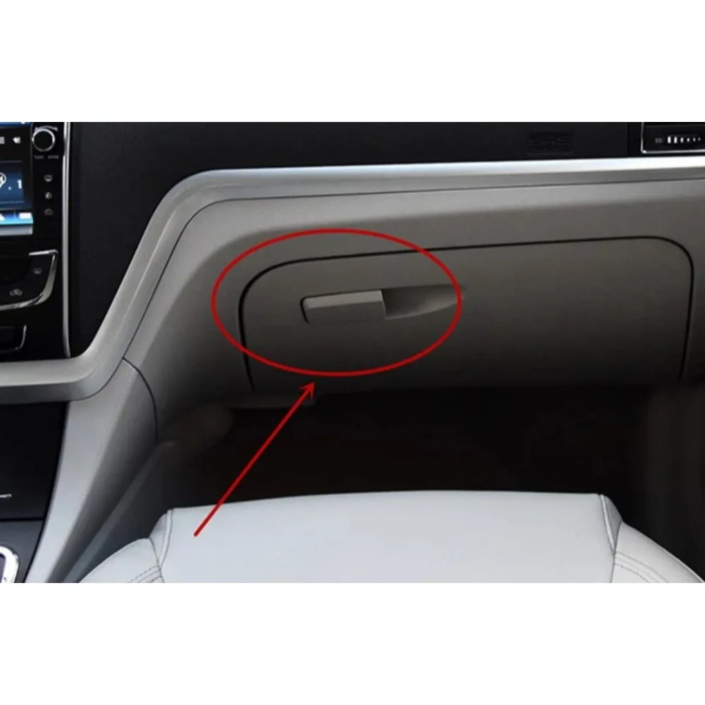 Automobile Parts Glove Box Handle Item Buckle for Geely for Emgrand EC7 Million Edition Vision GC7 2014-2017 Brand New
