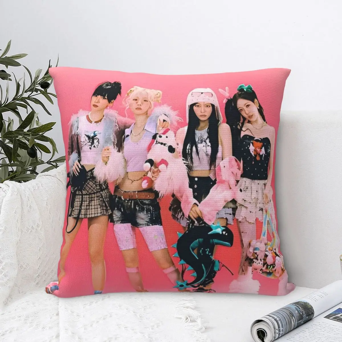 A-Aespaed K-Pop Girl Group Pillow Covers Couch Cushion Case Creative Decor Throw Pillow Case 45*45