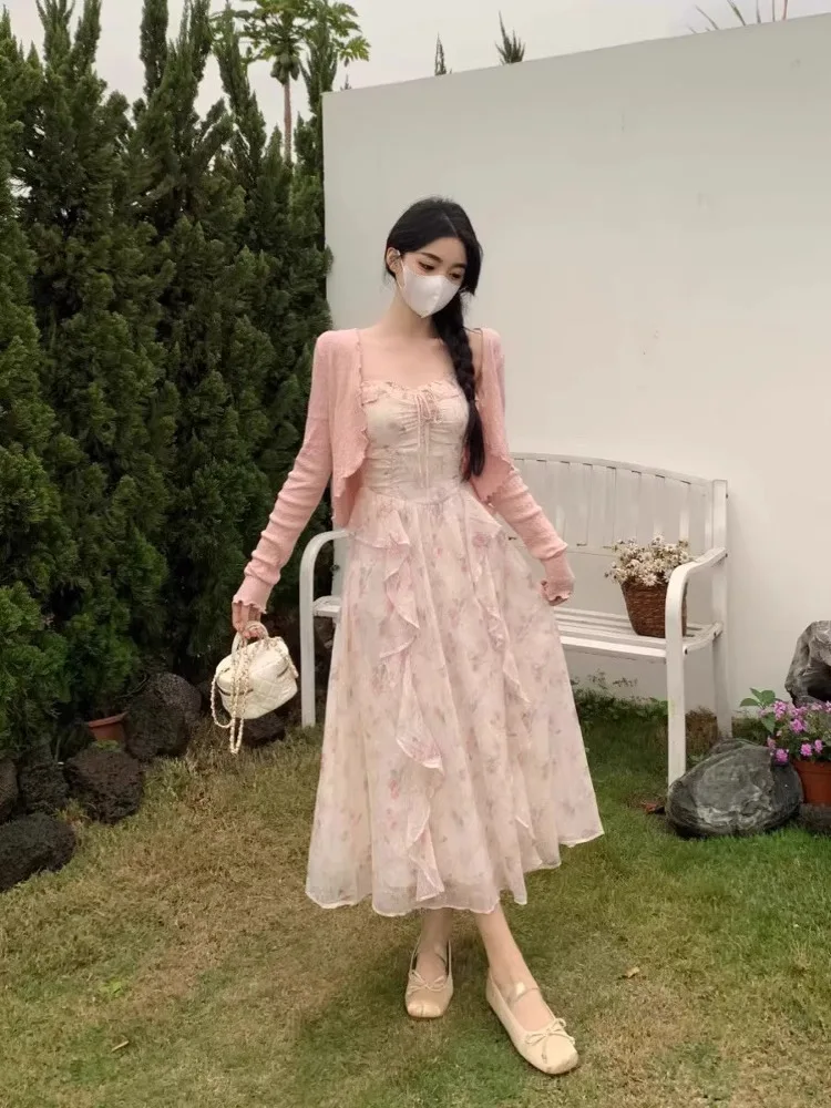 เดรสยาวลายดอกไม้ฤดูร้อนสำหรับผู้หญิง ดีไซน์สวยหรู ทรงเข้ารูป สายเดี่ยวยาว สไตล์สุภาพสตรี