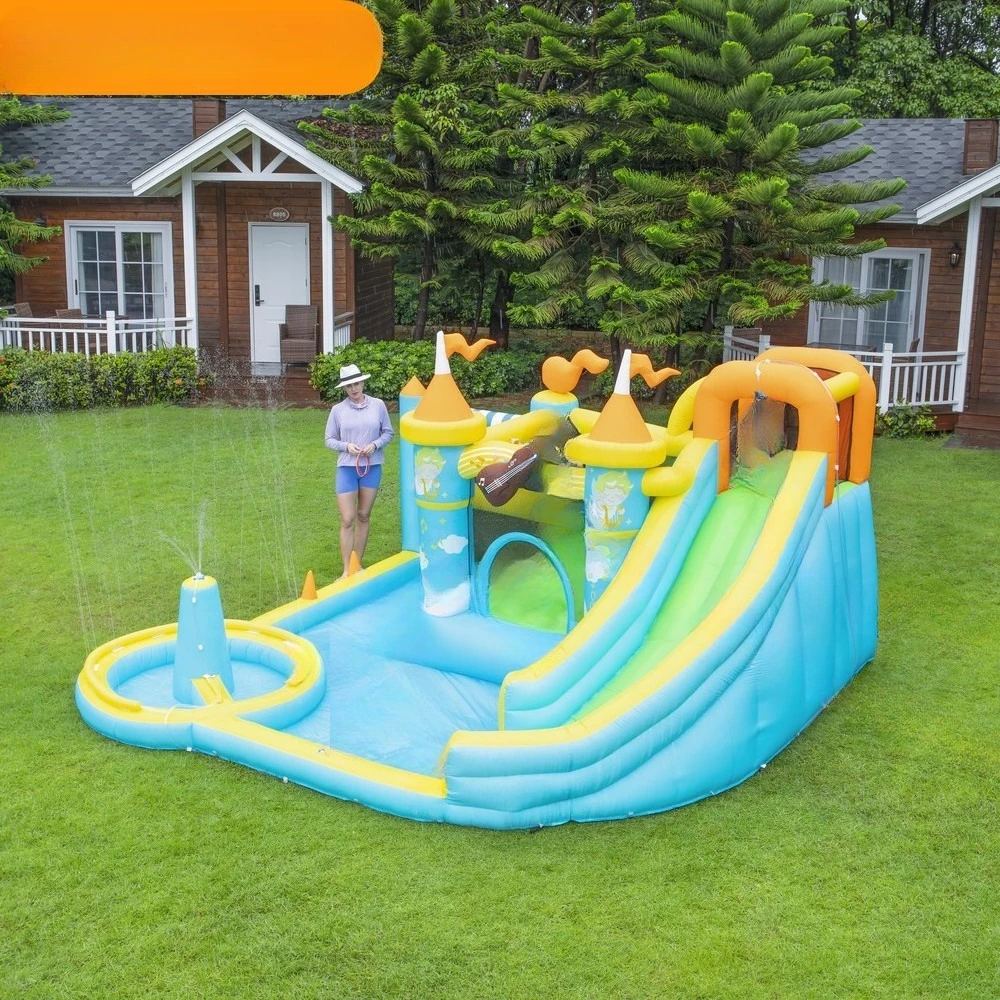 Springkasteel Kleine buitensproeier Home Stuiterende trampolinefeest