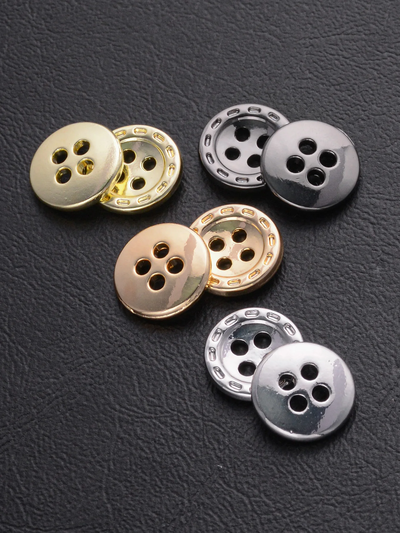 10 sztuk/opakowanie 12mm 4-otworowe okrągłe metalowe guziki do odzieży, garniturów, koszul, akcesoria do szycia DIY, guziki z nóżką