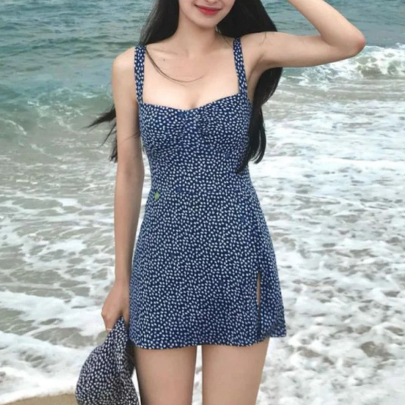 

Beach Women's Tankini Bikini Halter Plunge Printed High Waist Slim Split Skirts Swimsuit and Hat Two-Piece 2024 Female Swimwear