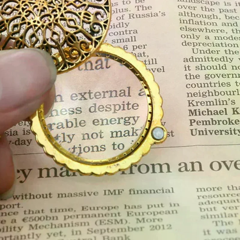 Vintage Chain Magnifying Glass Hot Necklace Pendant Grandma Gift Metal Magnifier