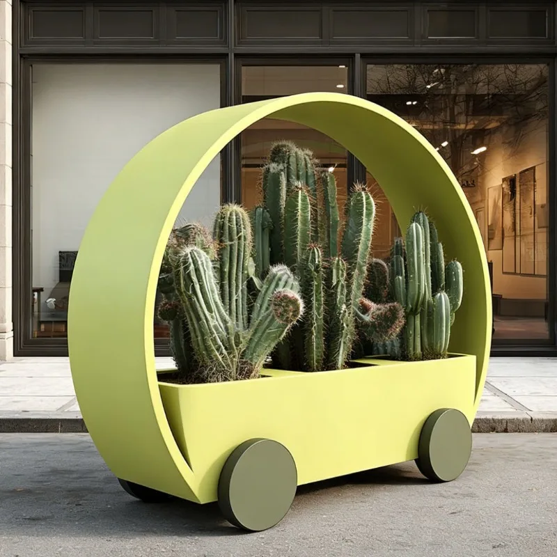 Outdoor creative wheel shape flower box, outdoor wrought iron planting box, street scenic park decorative flower bed