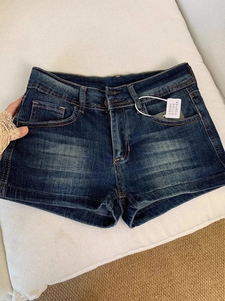 Retro Lage Taille Diepblauwe Denim Shorts Vrouwen Zomer Sexy Alle Match Jean Shorts Broek Meisje Hot Vintage Streetwear Bodems 2025