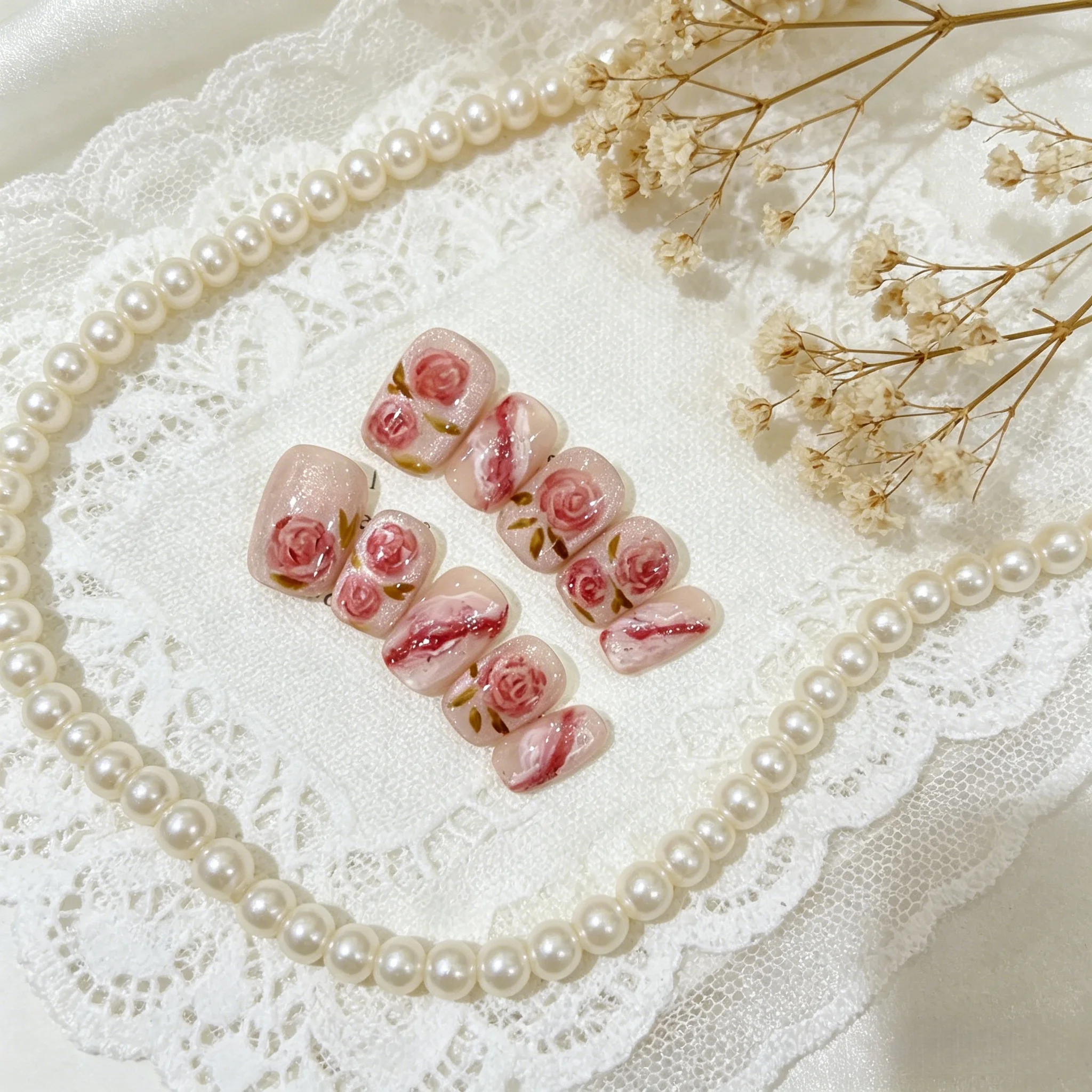 

10 шт. накладных ногтей ручной работы с розами, розовые, с эффектом кошачьего глаза, короткие, овальные, с полным покрытием, для женщин и девушек, для нейл-арта