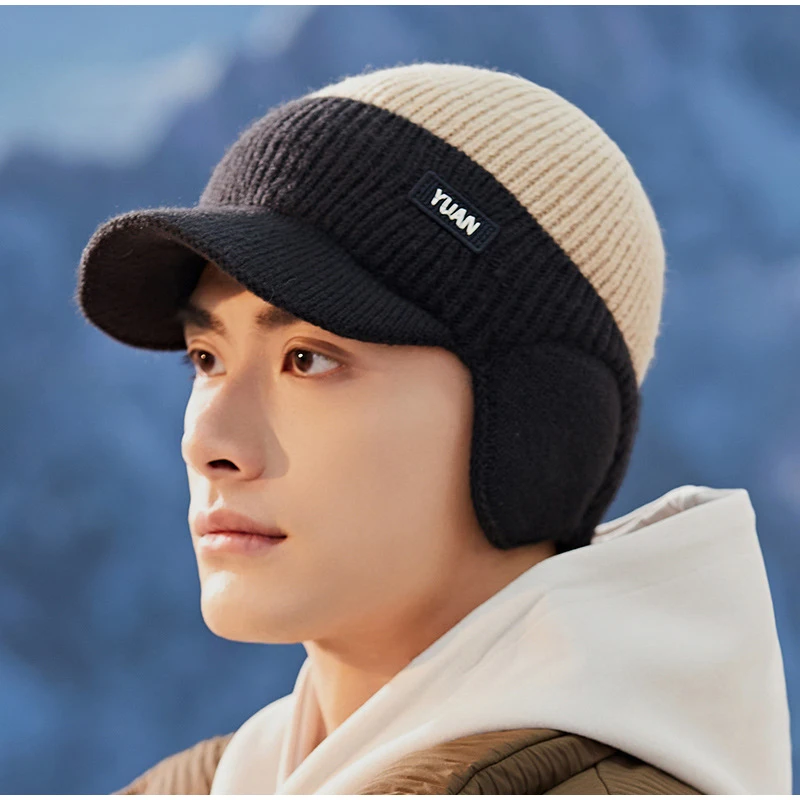 Berretto da baseball in maglia bicolore Cappello lavorato a maglia caldo per esterni Cappello da papà alla moda con protezione per le orecchie Perfetto per cappelli da coppia per uomo