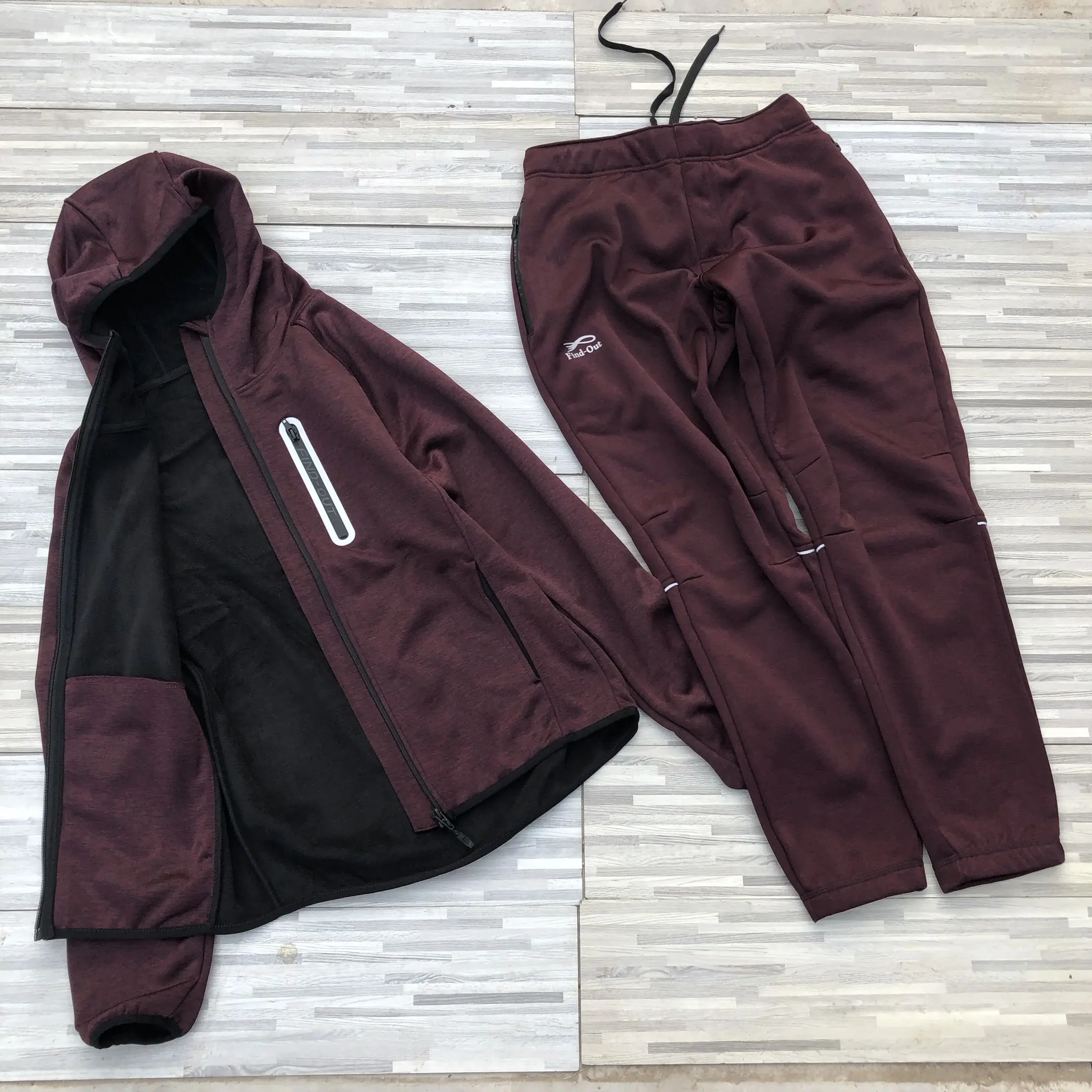 

Japanese Sle ex Warm Fce Lined Elastic Sports Jaet Pants Set with Se Reflective Strips Comfortable Sports Outfit