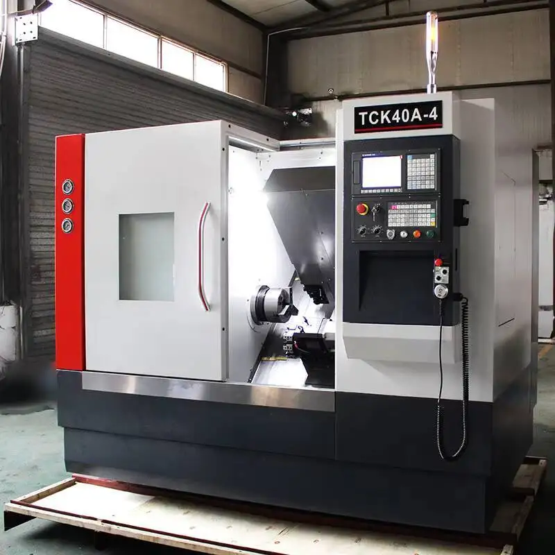 Tck40 Mini tornio orizzontale di precisione a 2 assi Hine Letto inclinato GSK Alimentatore automatico Combinazione Supporto per lama a torretta Resistente