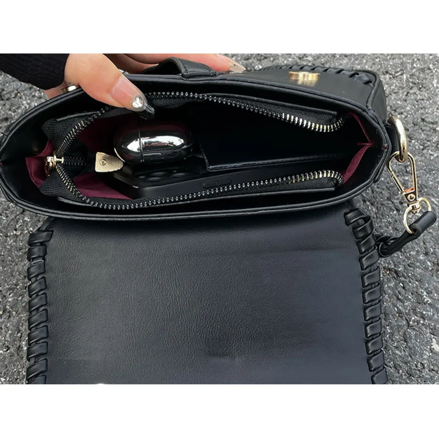 Niche Black Underarm Saddle Bag Female Handheld Diagonal Cross Bag Ny Kawaii Mini Purse Gg Designer Bags In Luxury Handbags