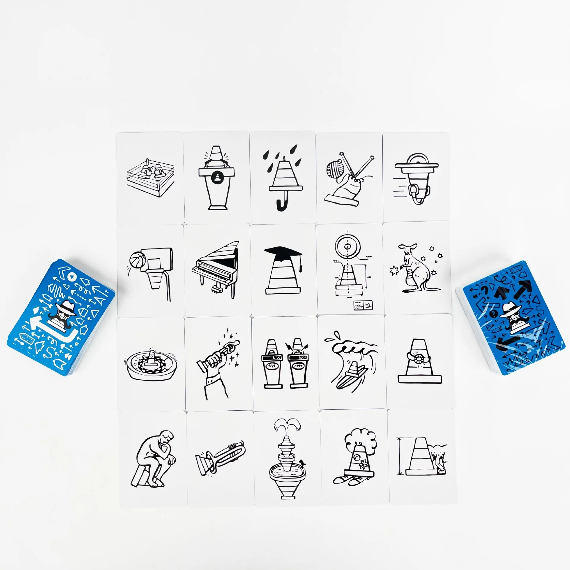 مجموعة ألعاب Happy Party Not a Hat Board مع بطاقة أساسية وممتدة تتسع لـ 3-8 لاعبين لجميع الأعمار - ممتعة وذاكرة
