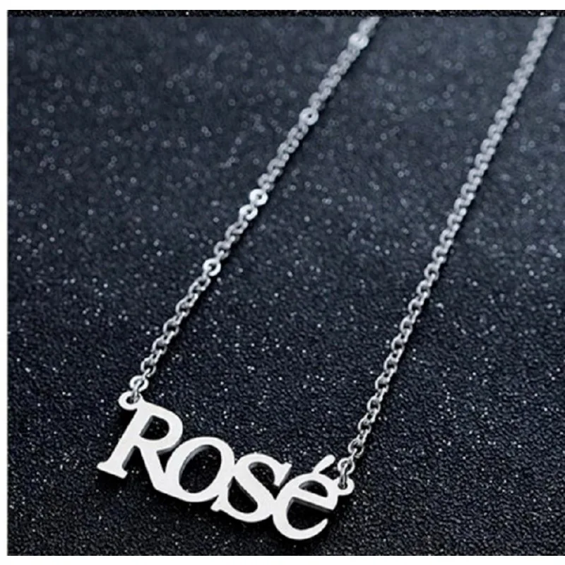 Stainless Steel Kpop Jewelry Rose Jennie Jisoo Lisa Name Letter Pendant Necklace Accessories Couple Gift Fans Collection Keyring