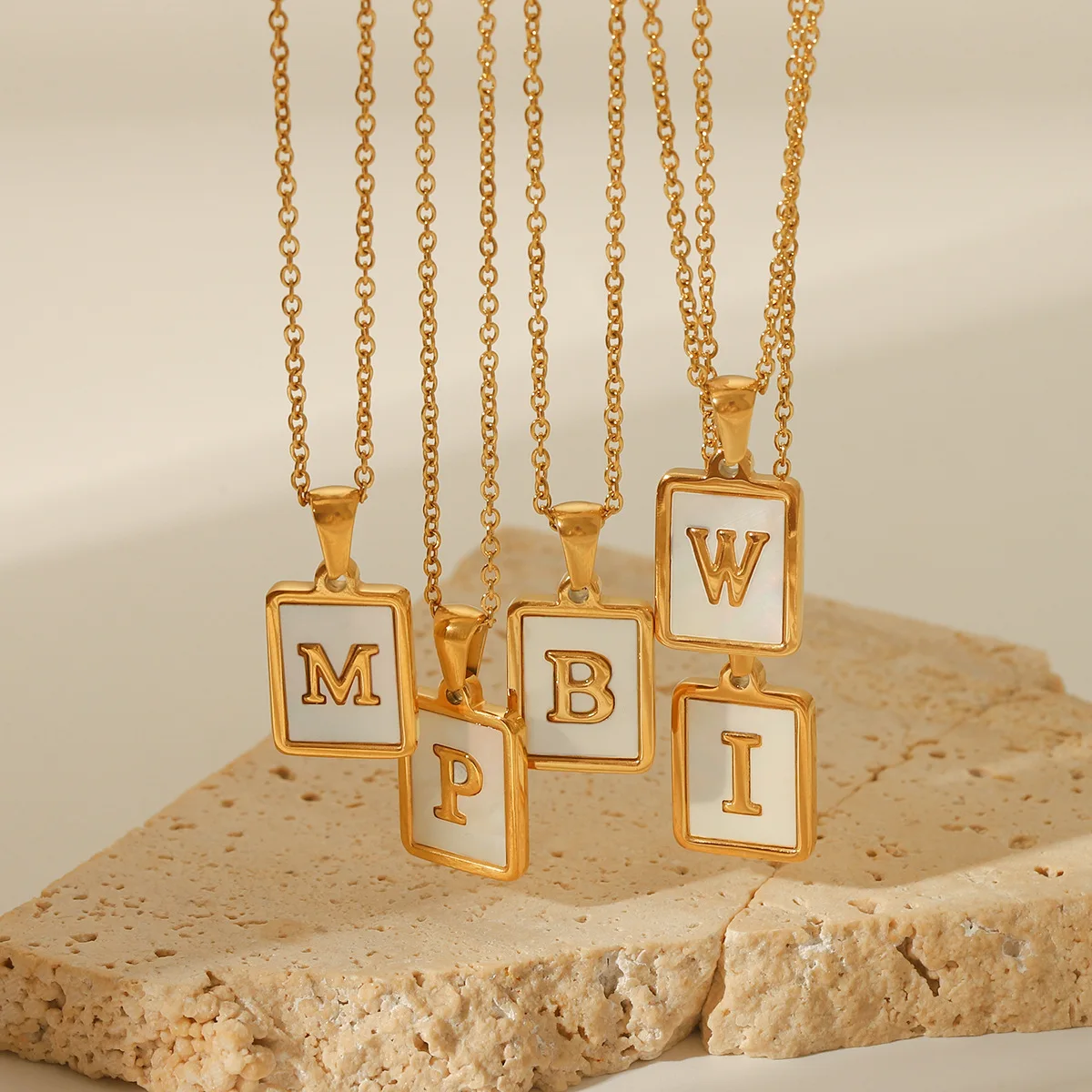 

18K Gold Plated Stainless Steel Necklace with White Shell Letters O-Shaped Chain Jewelry Gift for Women wholesale