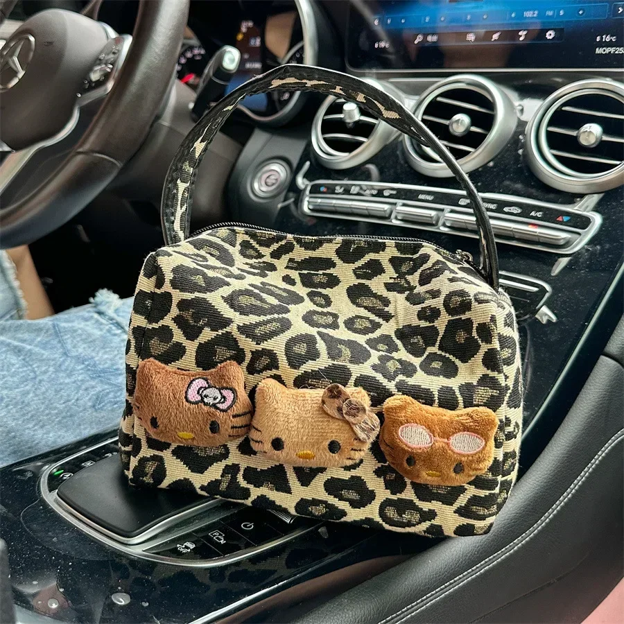 مرحبا كيتي ليوبارد طباعة حقيبة مستحضرات تجميل 2025 جديد سعة كبيرة مقاوم للماء منظم مستحضرات التجميل السفر المحمولة حقيبة أدوات الزينة هدية