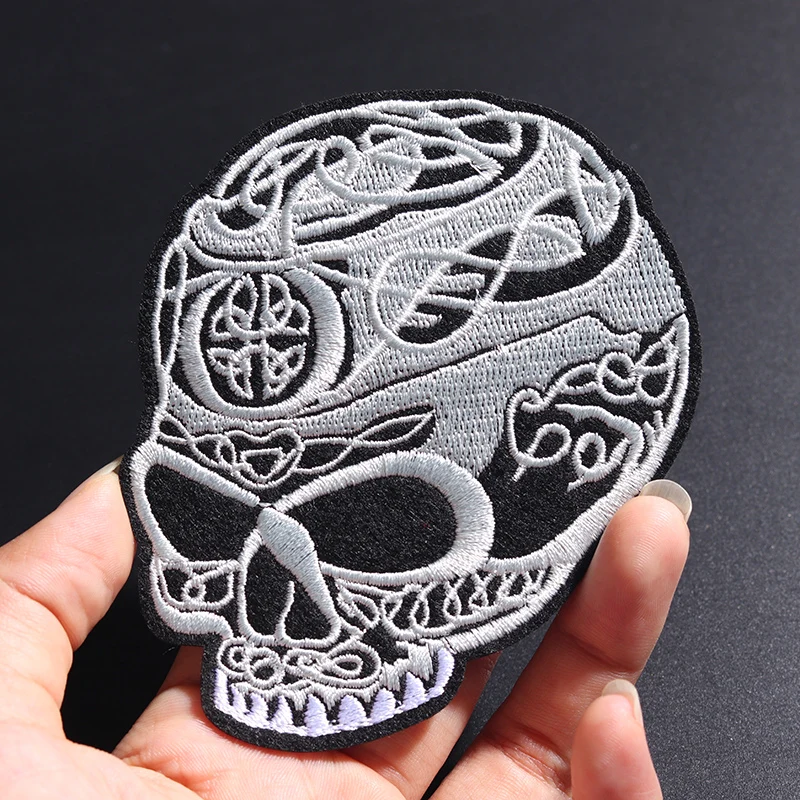 SKULL Patches Size:9.6x8.3cm Embroidery Applique Ironing Sewing Supplies Decorative Badges For Clothing