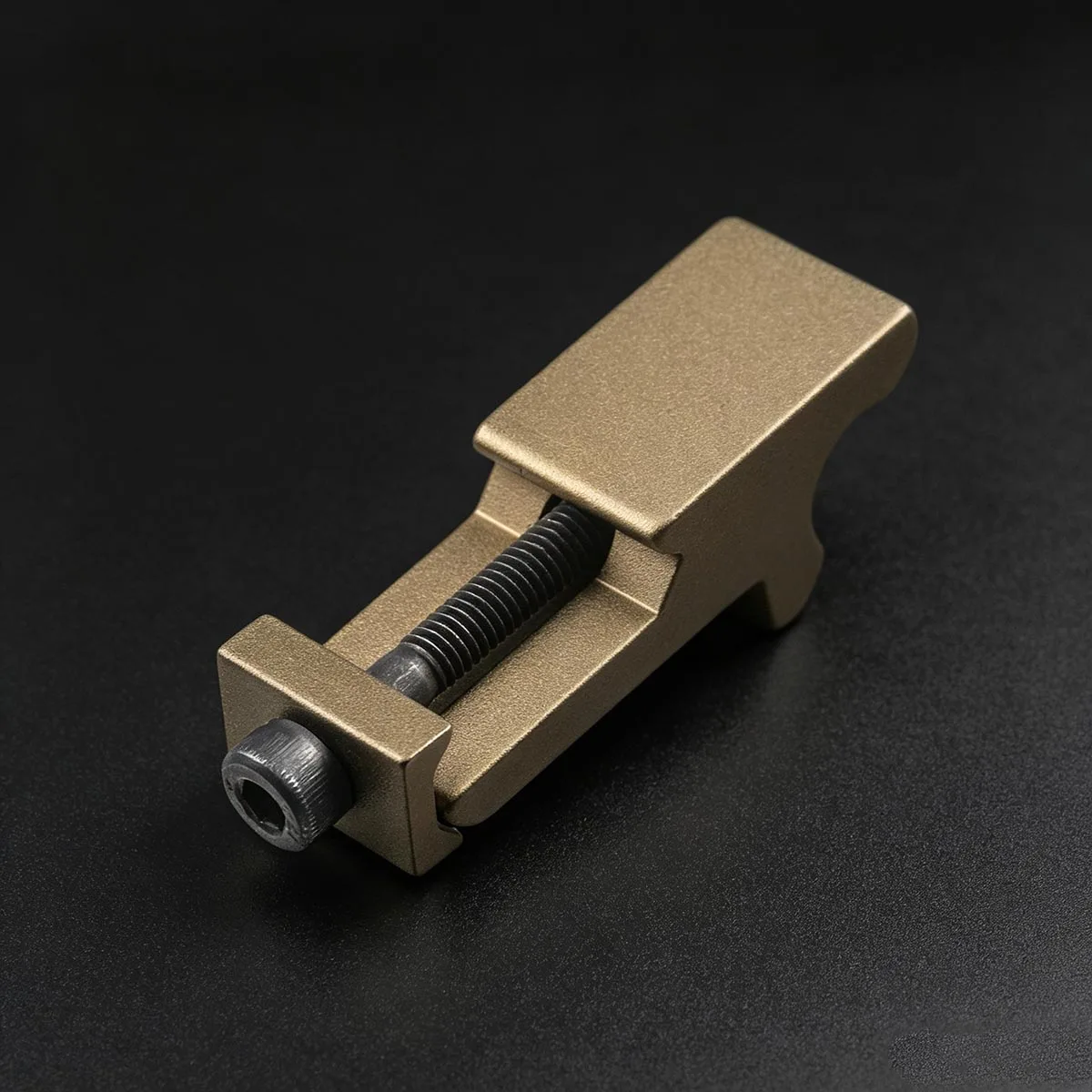 45° Offset Rail Mount For AR15 RM Red Dot Sight Flashlights Scope 20mm Picatinny Rail Weave Adapter 45 Degree Angle Universal view 4