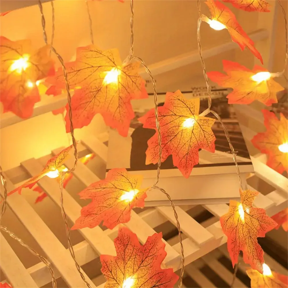 1PC 1.5M10LED/3M20LED Halloween red maple leaf light string,battery powered(without battery),used for autumn harvest decoration