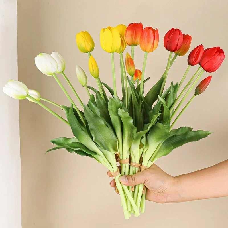 

5 Head Artificial Tulips Wedding Home Decoration Simulation Flowers 3 Flowers 2 Buds Soft Plastic Tulips Feel Tulip Bouquet