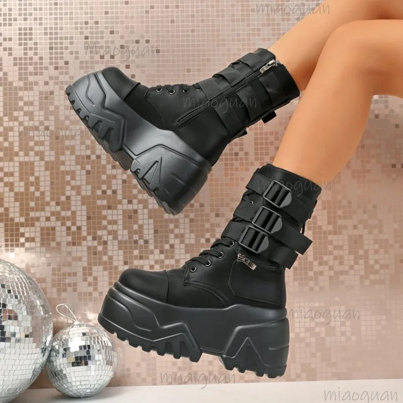 Botas cortas negras con parte inferior gruesa estilo Punk para Mujer, Zapatos De plataforma con correas y hebilla con cremallera lateral, talla 35-42