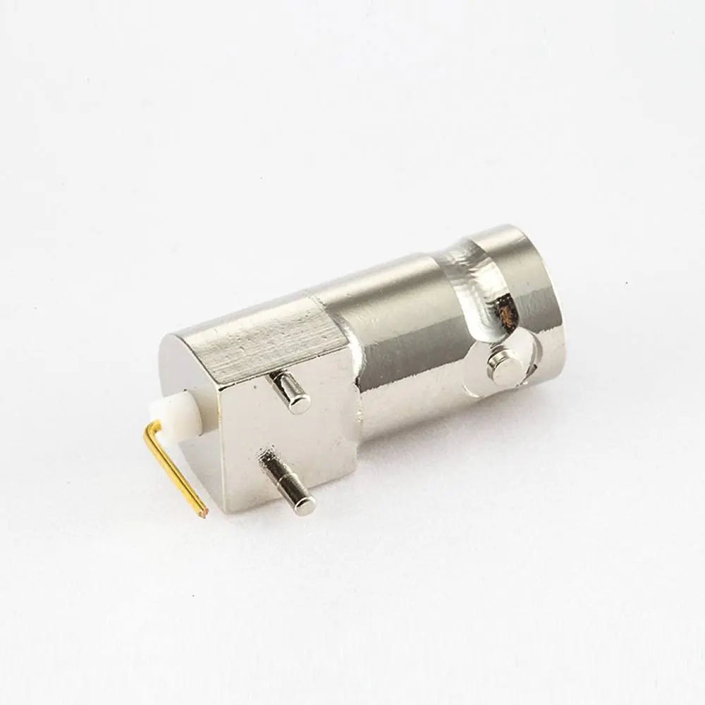 conector-bnc-femea-para-montagem-em-pcb-femea-90-graus-com-furo-passante