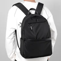 Mochila ligera para hombre, mochila sencilla de gran capacidad de Color sólido a la moda, mochila deportiva para viajes y desplazamientos para ordenador portátil