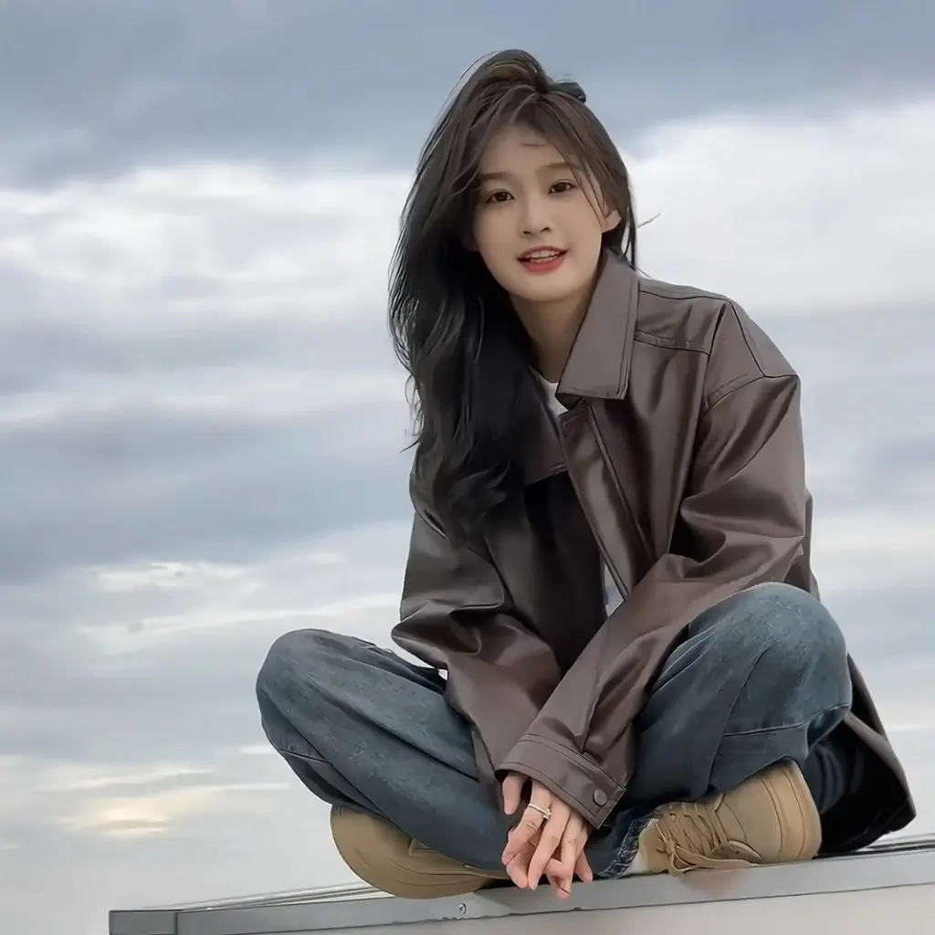 Women's Short Leather Jacket New Spring Autumn Motorcycle Maillard Wear Small Size Women's Outerwear