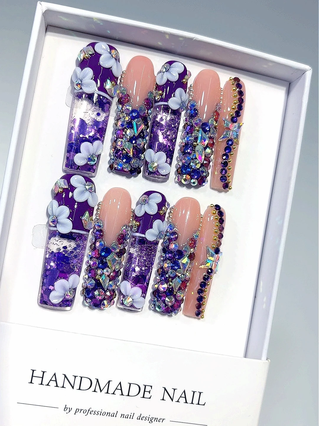 

Royal Purple Resin Stiletto Press on Nails - 3D Flower Rhinestone Accent False Nails Handmade for Women（O019）