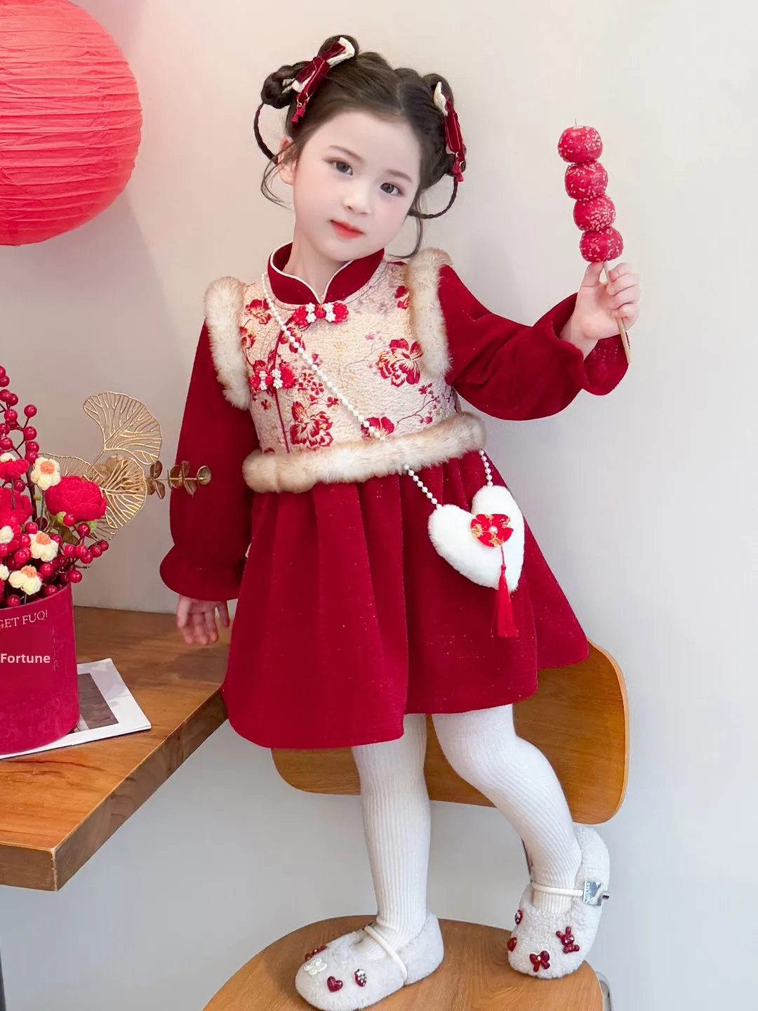 

Girls Winter Thiened Fce Long Sve Dr New Year Visit Clothes Children's Traditional Chinese Costume Stage Performan...