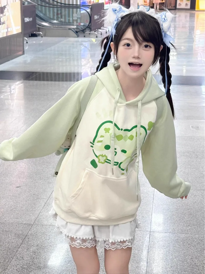 2025 New Japanese Original Spring and Autumn Butterfly Cat Print Long-sleeved Loose Top Hooded Sweater For Women