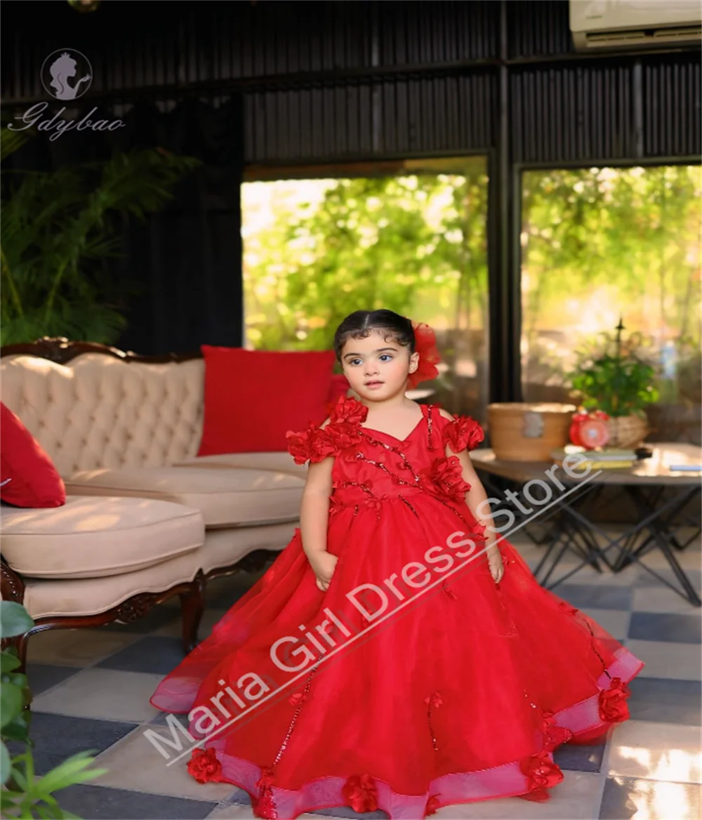 Red Fluffy Cute Flower Girl Dress With Off-shoulder Design Suitable Children's Birthday Parties Dance Parties Bridesmaid Dress
