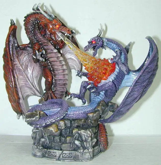 Red Vs Blue Battle Dragons Resin Figurine Dueling Fire and Ice Dragon Statue Castle Base Fantasy Dragon Clash Desktop Ornament