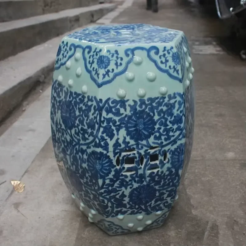 Hand Painted Blue White Floral Ceramic Stool Porcelain Garden Seat Chinese Style Vanity Bench Outdoor Patio Decor Furniture