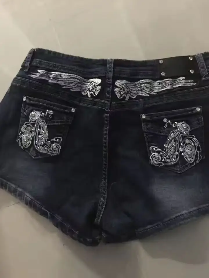 

Y2k Retro Female Rider Motorcycle Wing Rivet Embroidery Shorts Goth Hot Girl Sexy Washed Denim Shorts Low Waist Mini Skirt