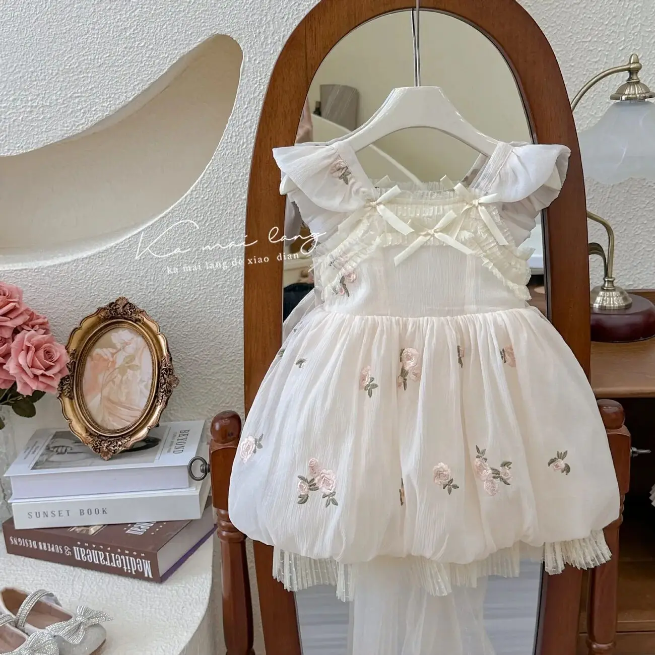 Girls Dress Butterfly Knot Birthday Cake Children's Holiday Princess Skirt New Summer Style Fashionable Baby Girl Dress