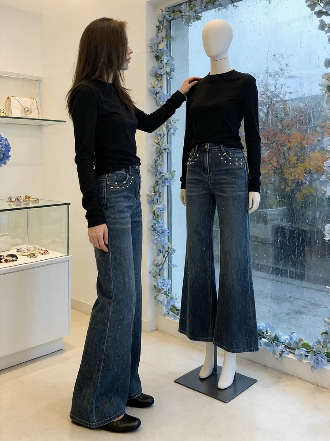 

American Retro High Waist Bell Bot Jeans Women plus Size Flaing Star Rhinestone Denim Pants Straight Leg Zipper Closure