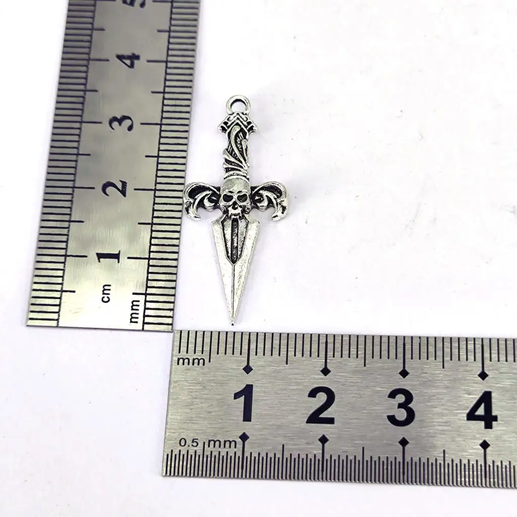 5pcs  new 5 styles no mixed vintage dagger charm making jewelry findings for DIY earring necklace